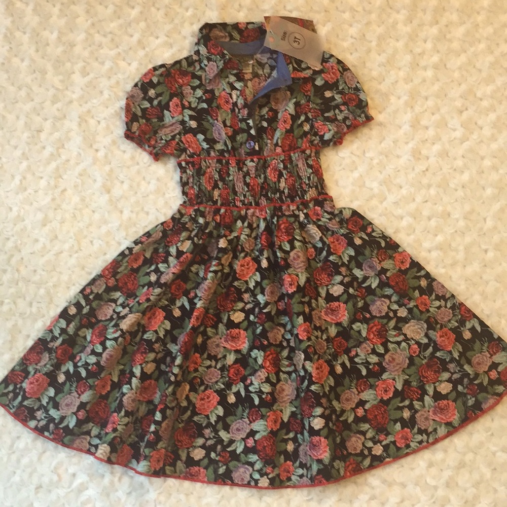 María Elena floral swing dress